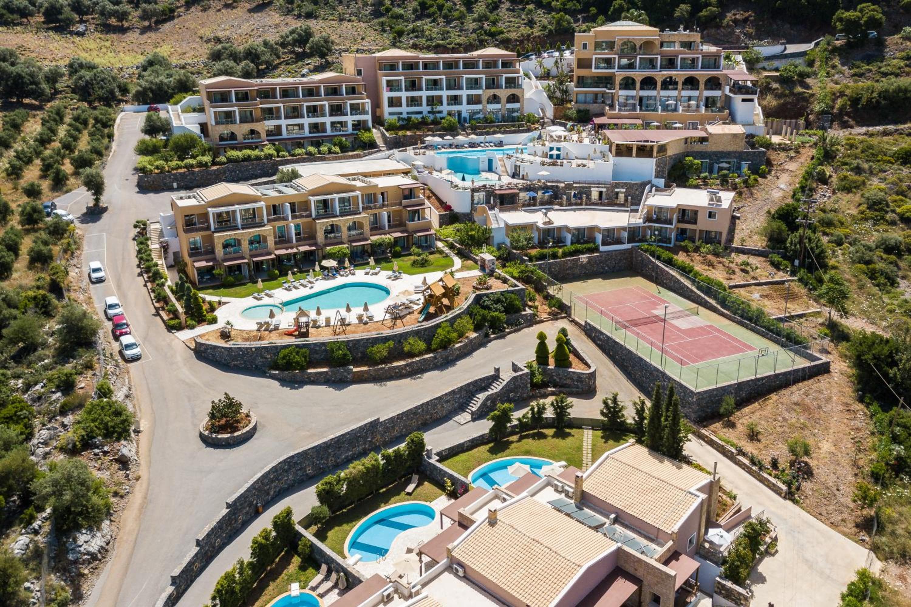 Filion Suites Resort & Spa
