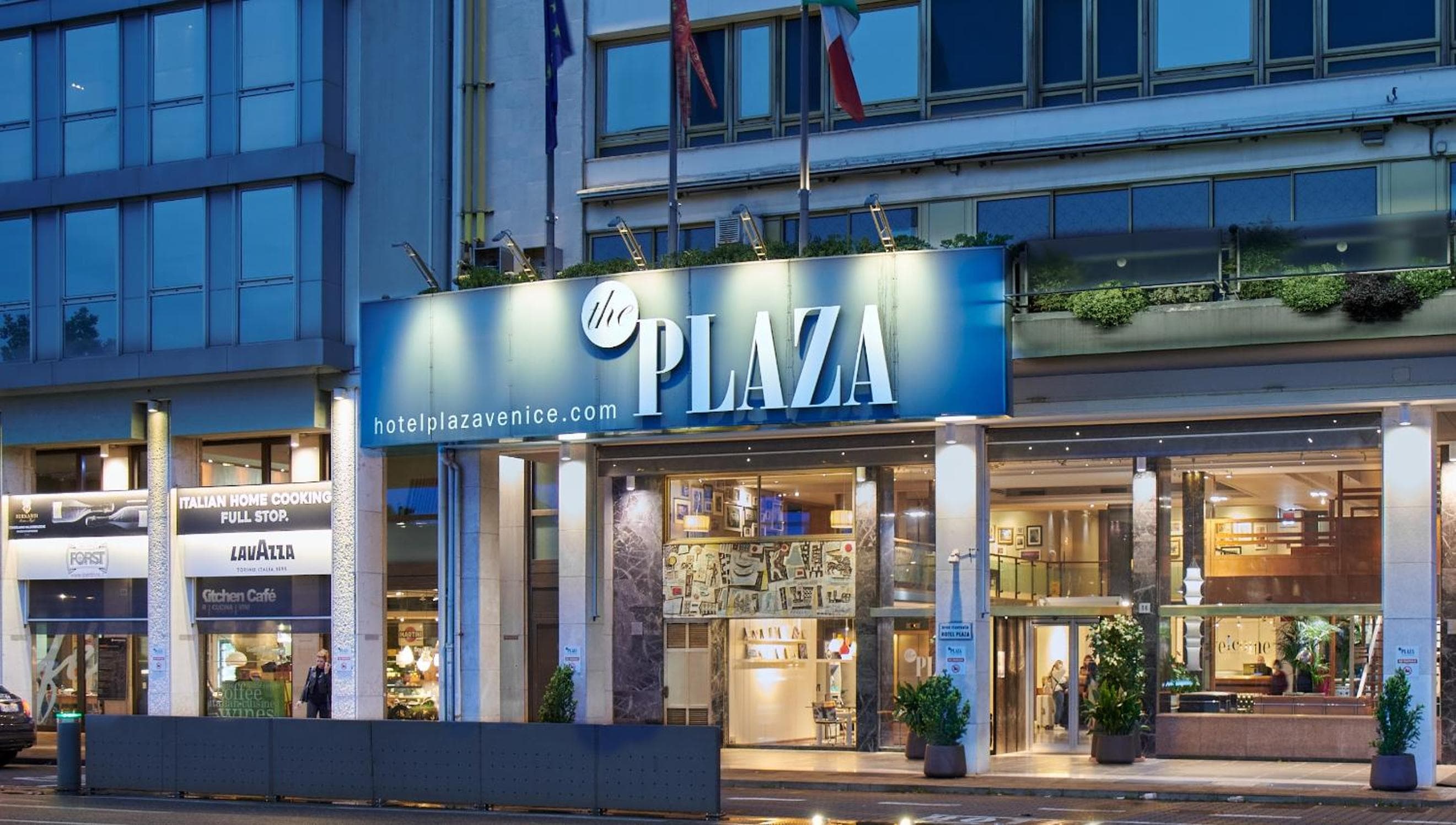 Hotel Plaza