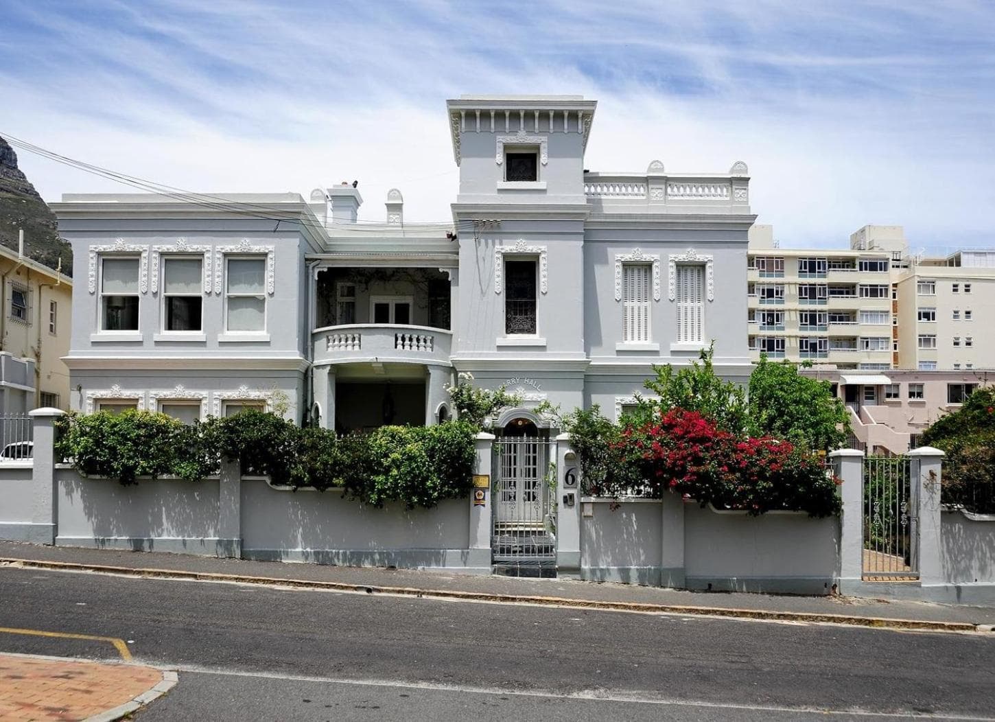 Barry Hall Apartments