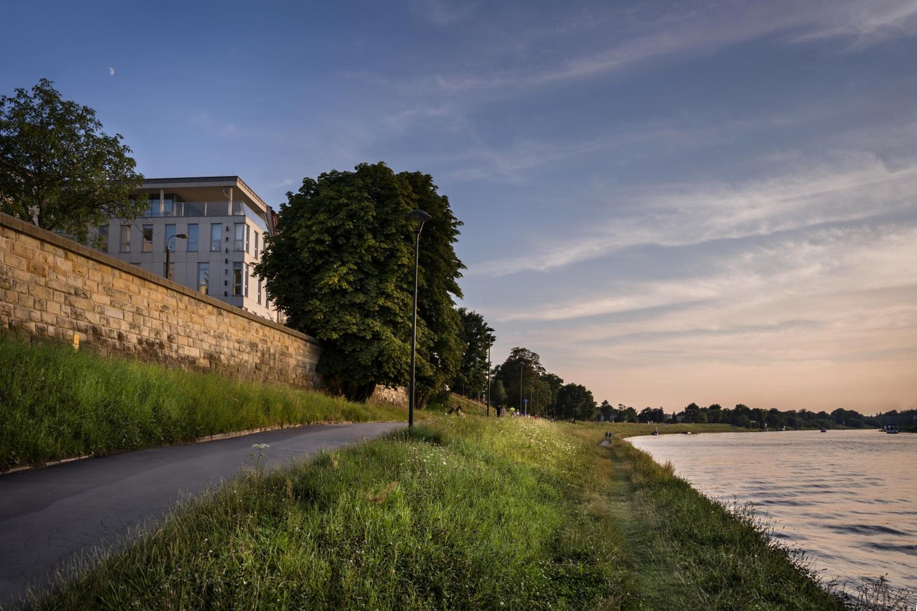 Riverside Aparthotel Cracow