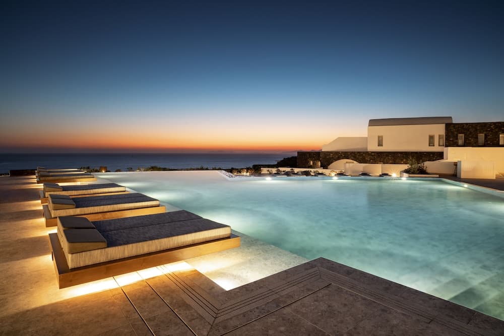 Santo Pure Oia Suites & Villas